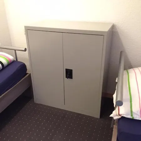 Rana's Zimmervermittlung 2 Hostal *