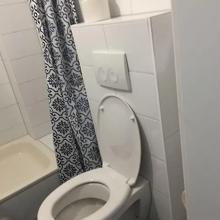 Rana's Zimmervermittlung 2 * Brema