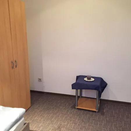 Hostel Rana's Zimmervermittlung 2