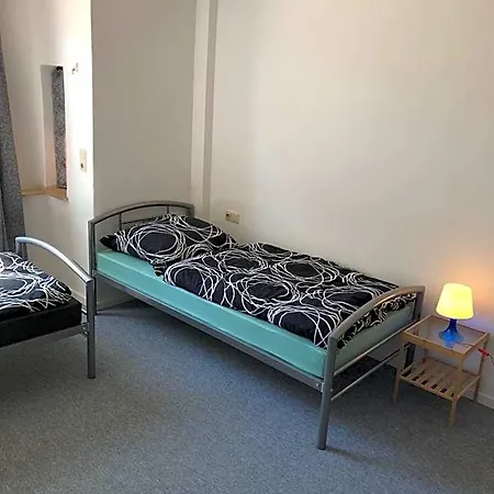 Rana's Zimmervermittlung 2 Hostal *