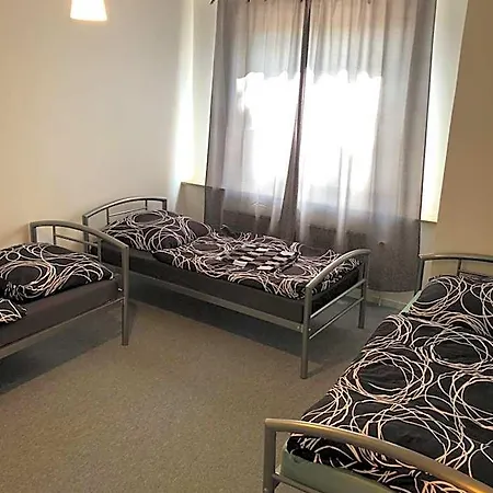 Hostal Rana's Zimmervermittlung 2 *