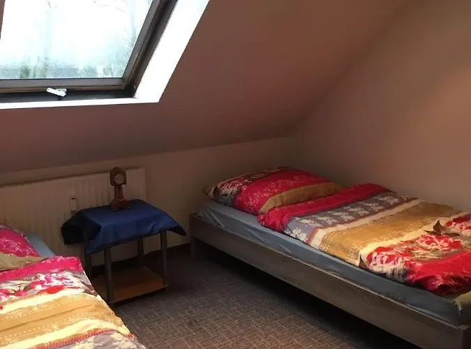 Rana's Zimmervermittlung 2 Hostel *