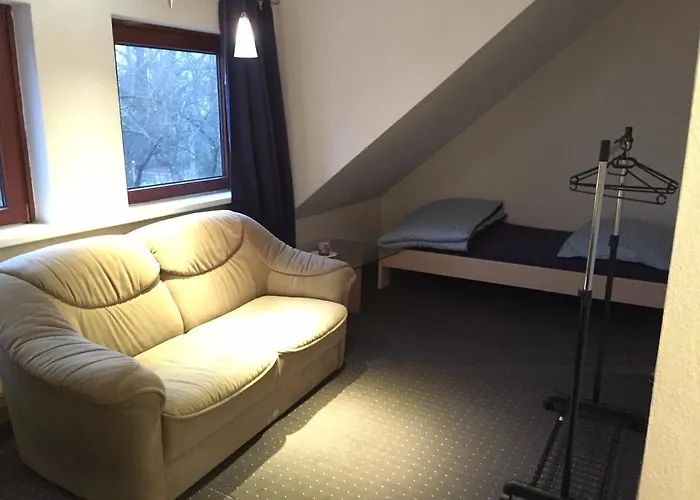 Rana's Zimmervermittlung 2 *