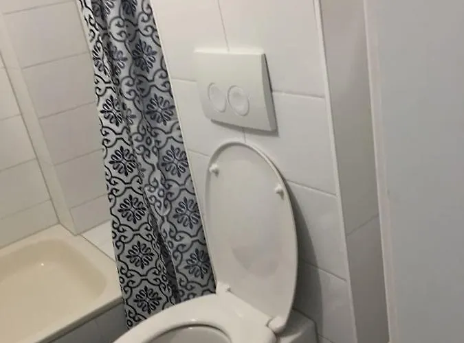 Rana's Zimmervermittlung 2 * Bremen